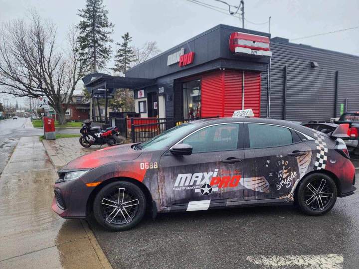 Voiture d’apprentissage de la conduite Victoriaville